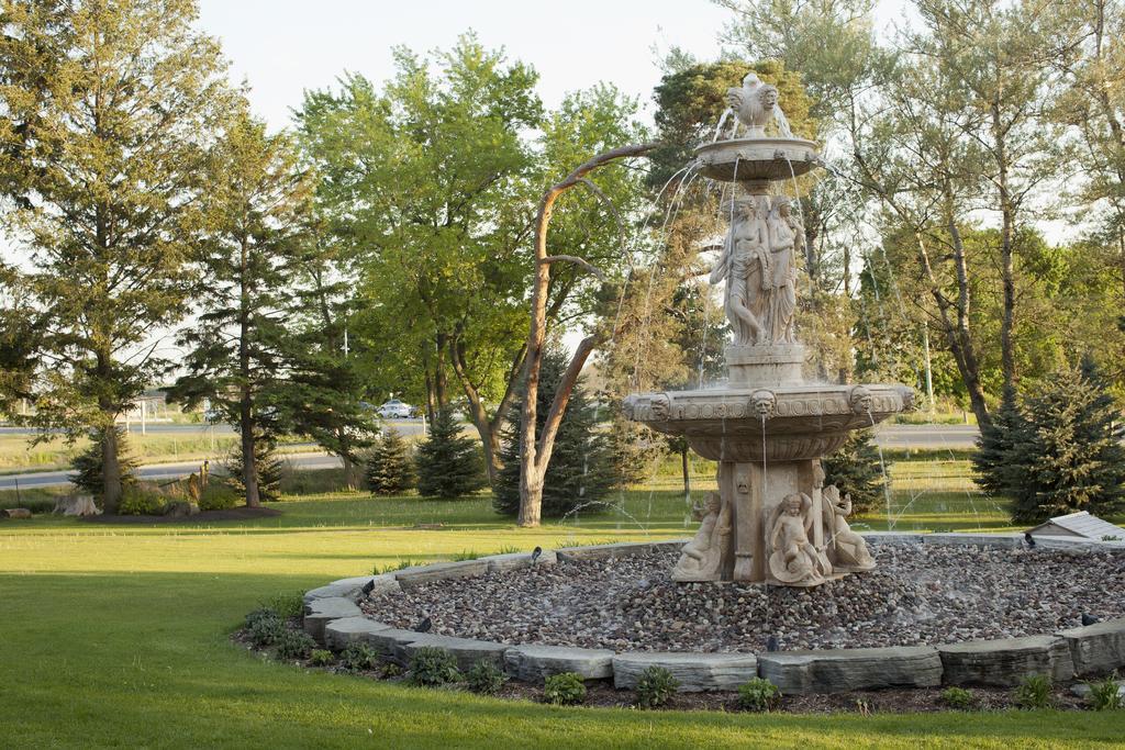 Elm Hurst Inn & Spa Ingersoll Εξωτερικό φωτογραφία